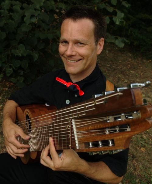Mike Guttera und die Wilde-13